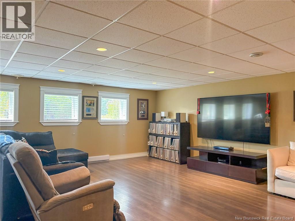 97 Avery Street - 32
