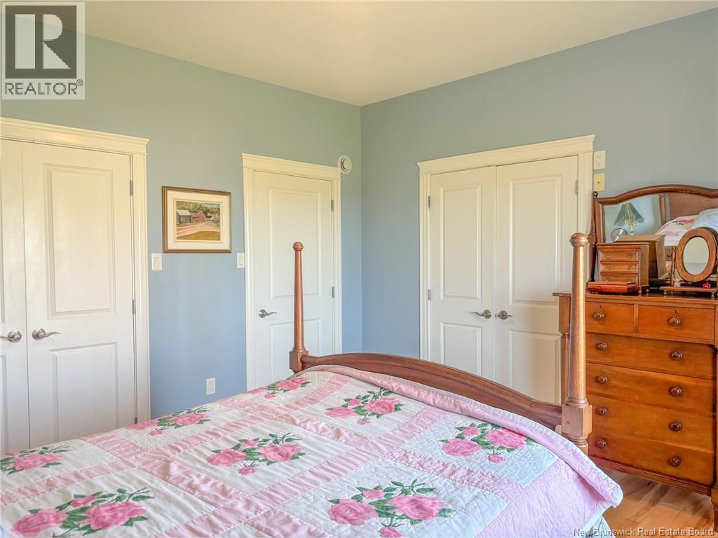 97 Avery Street - 29