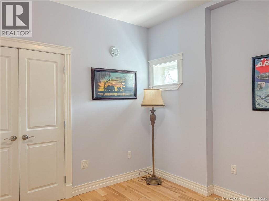 97 Avery Street - 22
