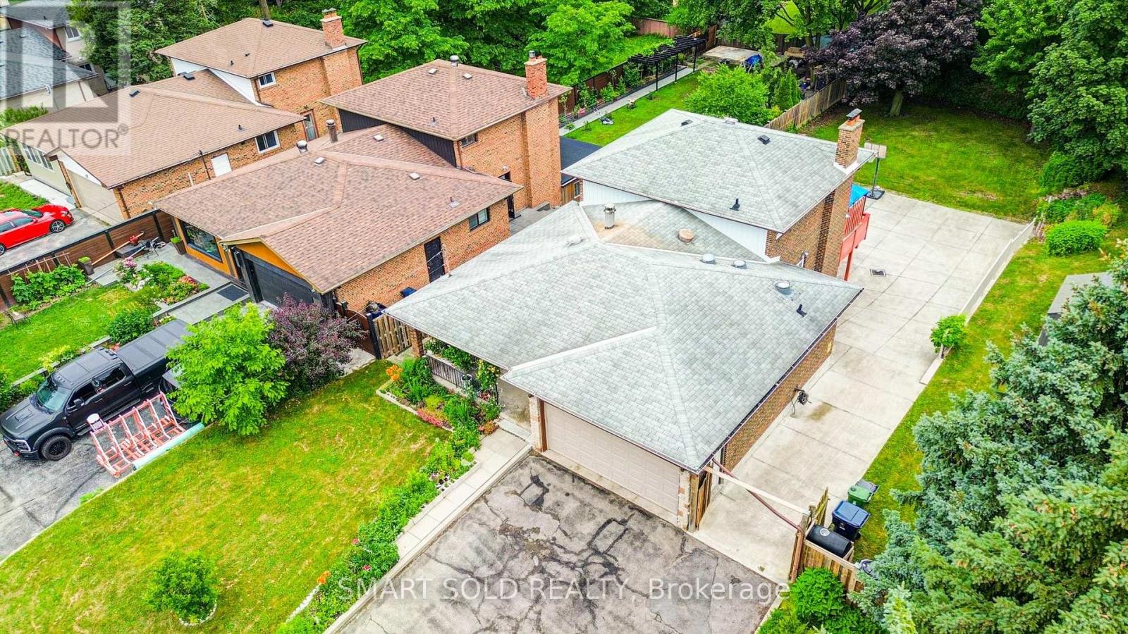 56 GATESVIEW AVENUE - 2