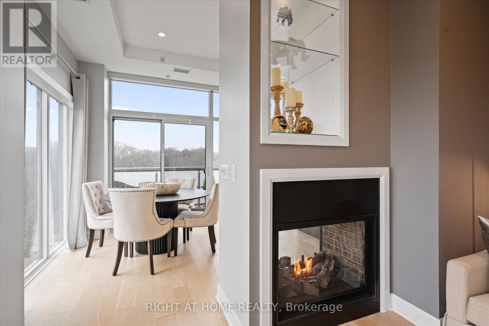 #PH1 580 KINGSTON ROAD - 3