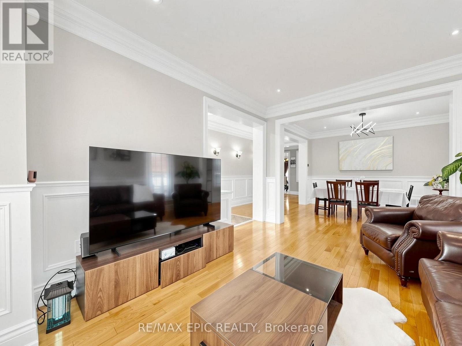 6 MALTA COURT - Image 11