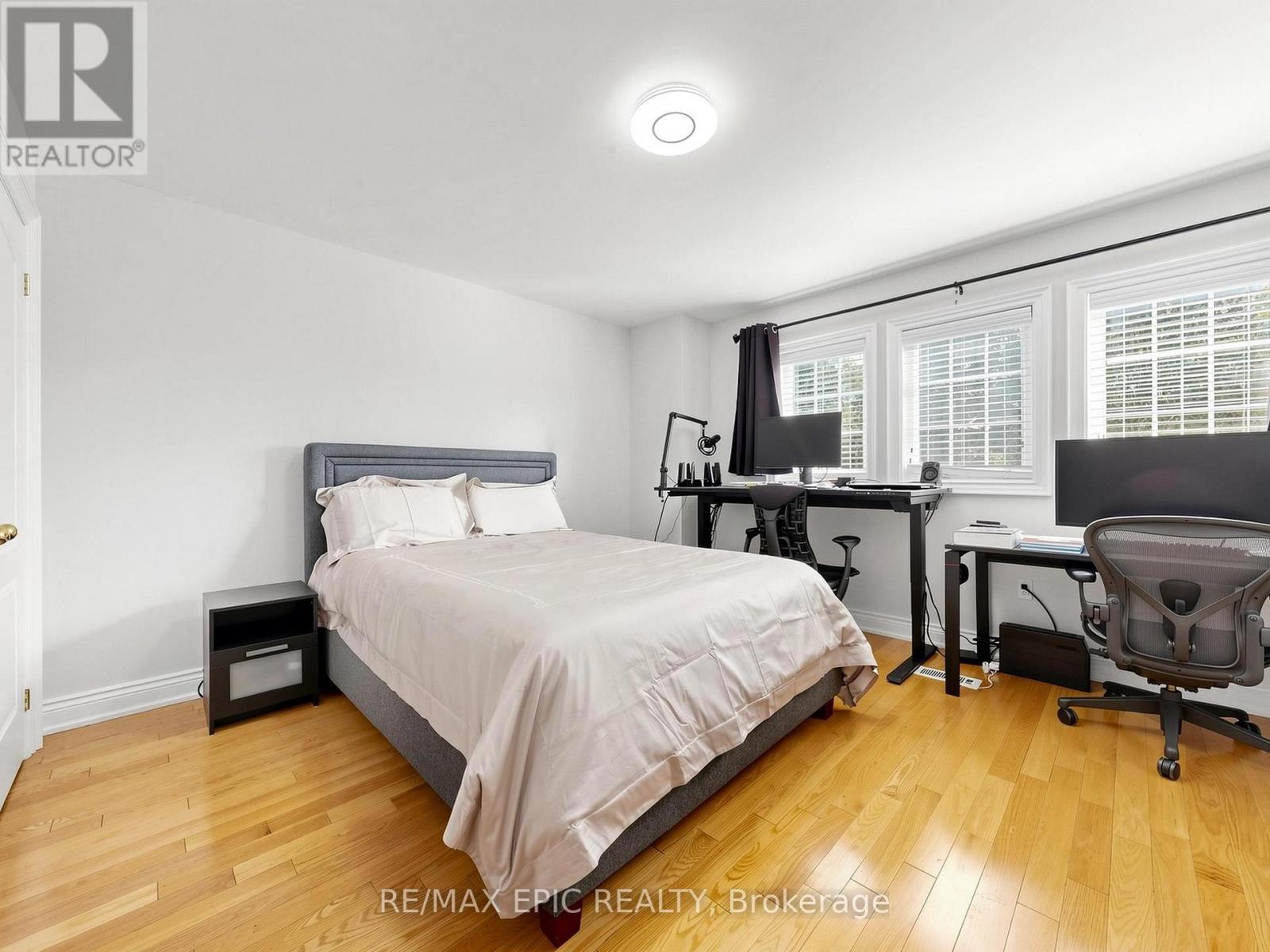 6 MALTA COURT - Image 42