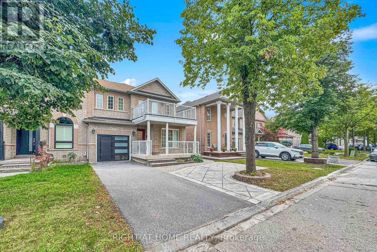 Photo of 262 WILDBERRY CRESCENT