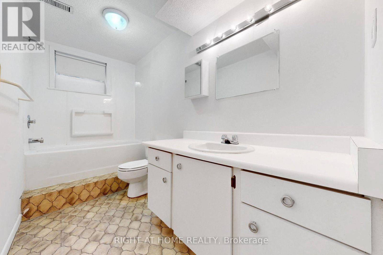 30 ABRAHAM AVENUE - Image 38