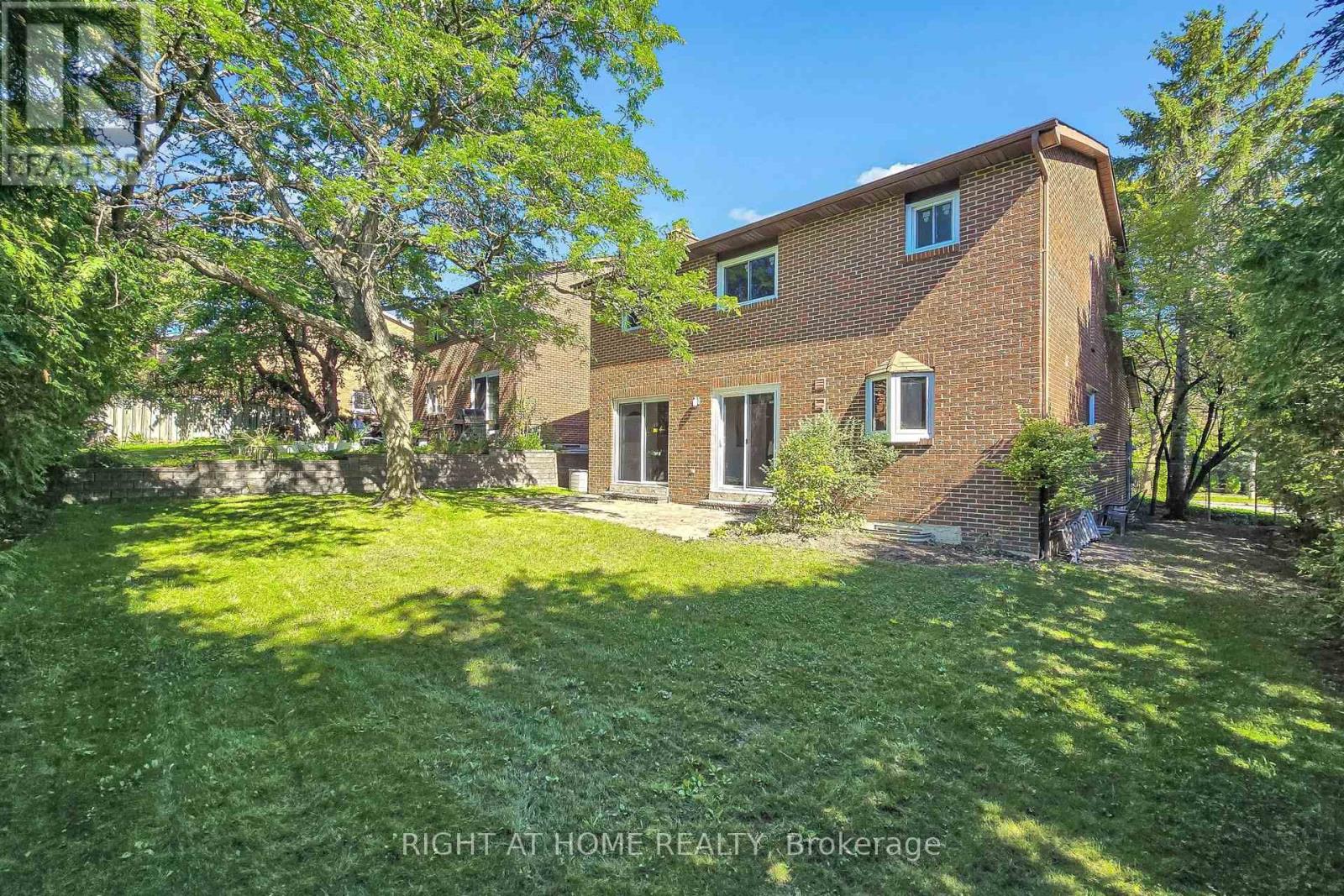 30 ABRAHAM AVENUE - 44