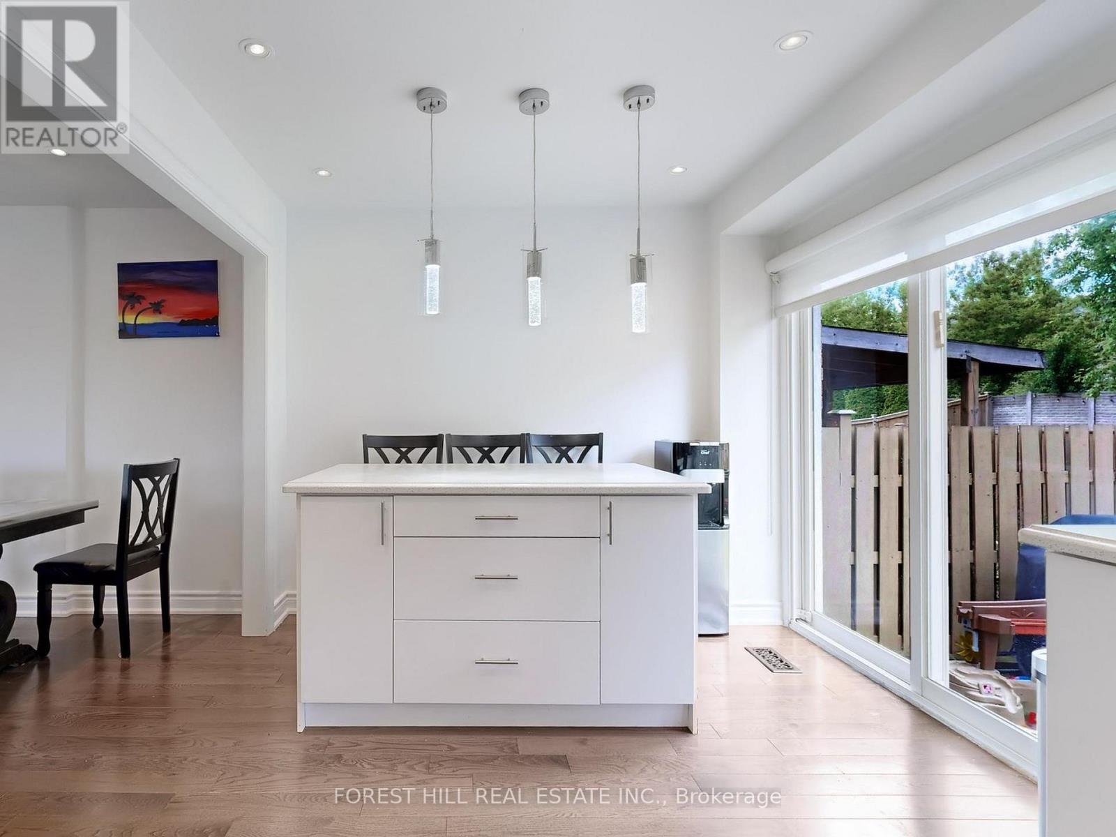 109 SPYGLASS HILL ROAD - 11