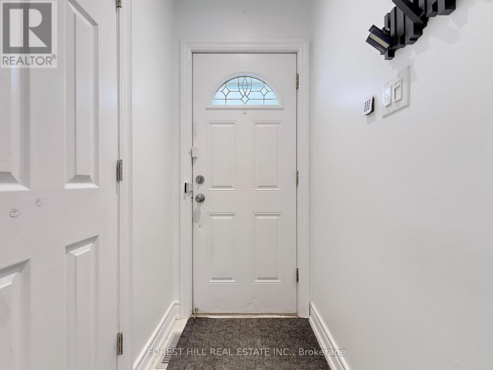109 SPYGLASS HILL ROAD - 4
