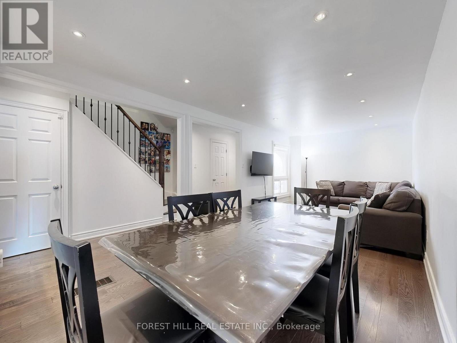 109 SPYGLASS HILL ROAD - 9