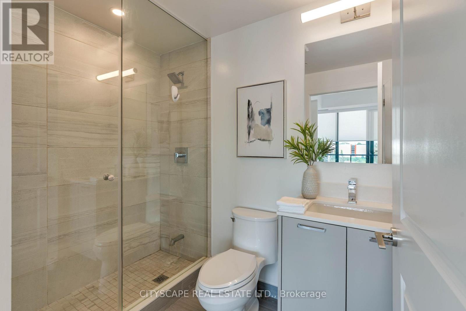 #405 120 EAGLE ROCK WAY - 33