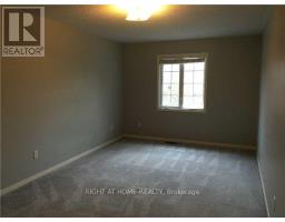 2 Silver Linden Drive, Richmond Hill, ON L4B4P4 Photo 10