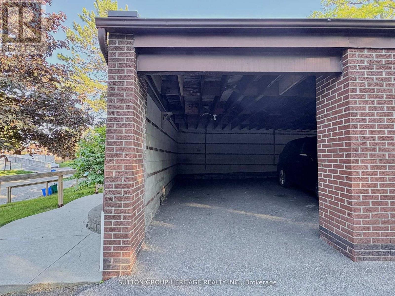 124 WALES AVENUE - 21