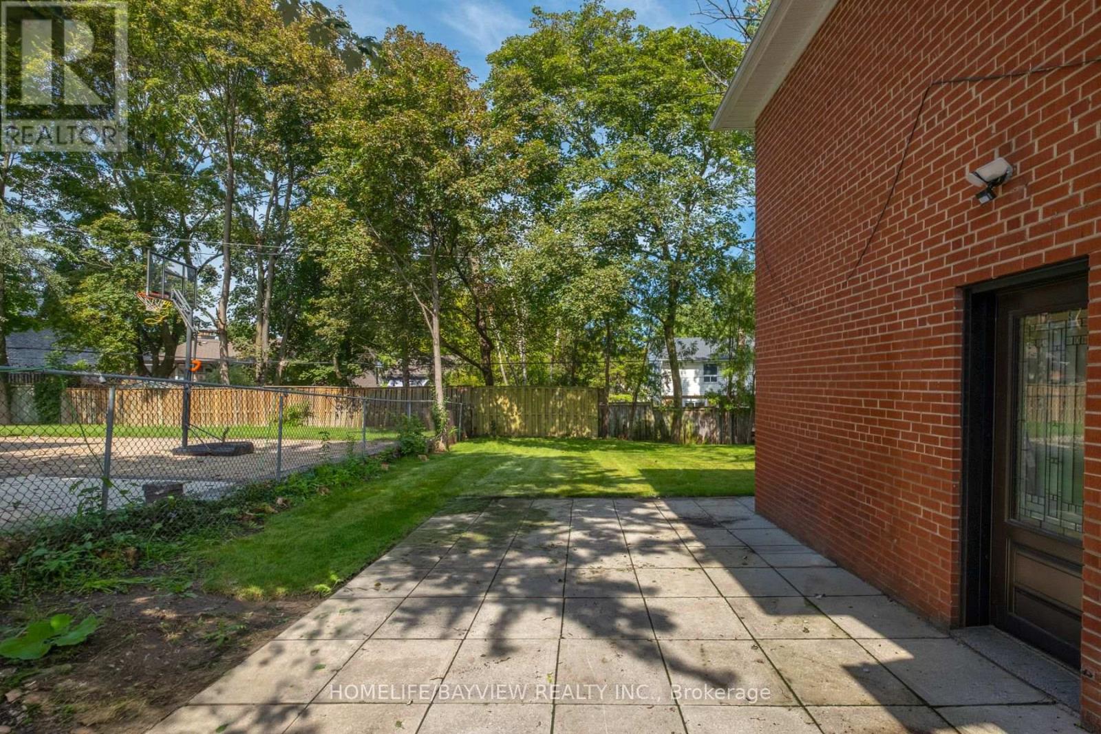 164 STEELES AVENUE E - Image 31