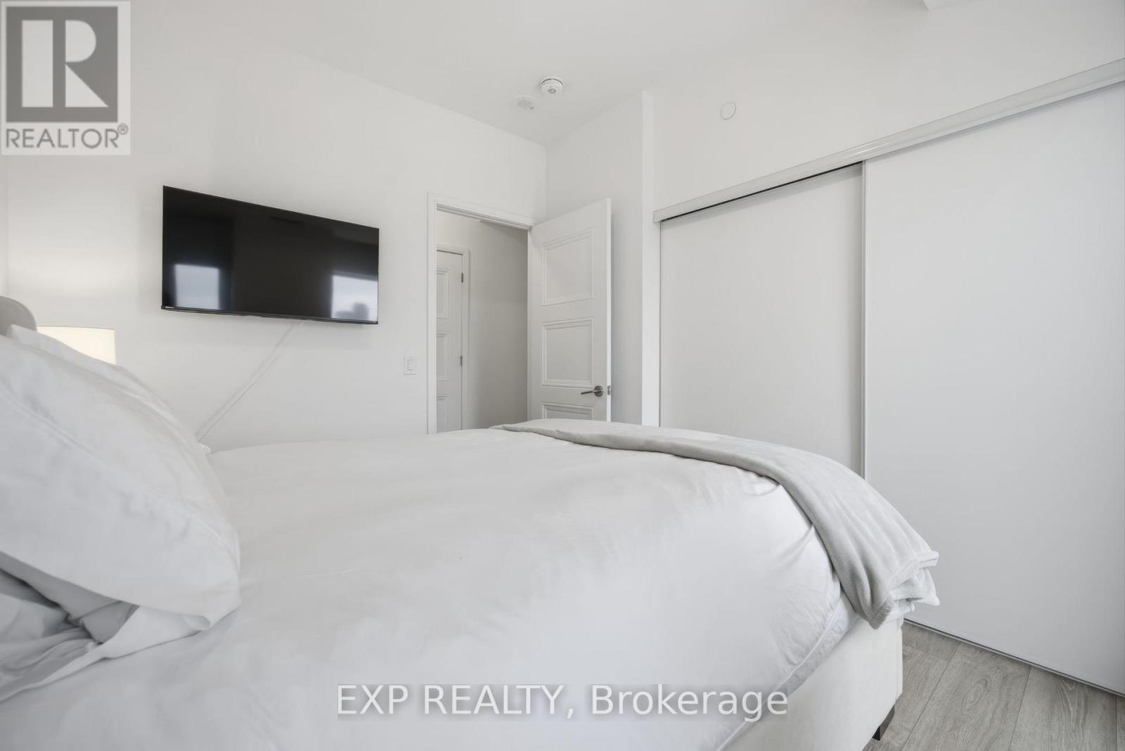 #404 25 NEIGHBORHOOD LANE - Image 13