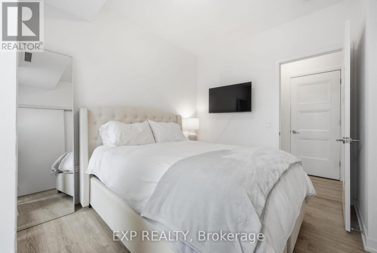 #404 25 NEIGHBORHOOD LANE - Image 14