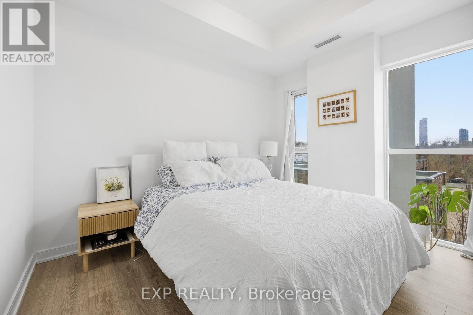 #404 25 NEIGHBORHOOD LANE - Image 20