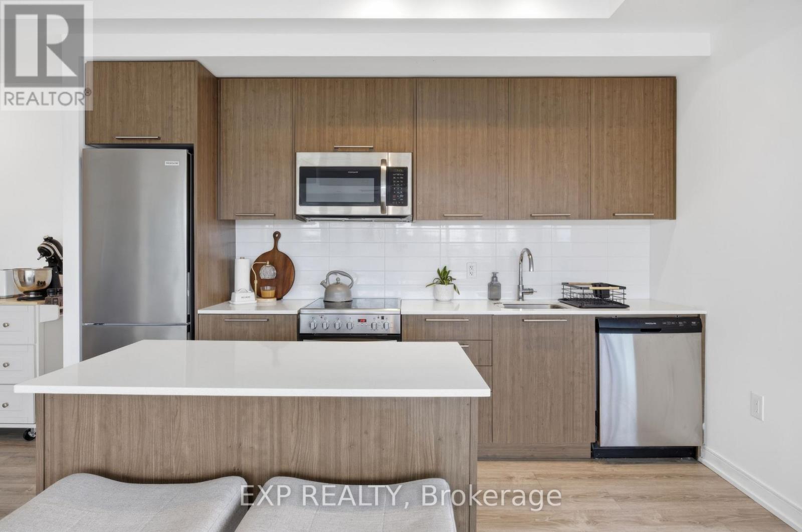 #404 25 NEIGHBORHOOD LANE - Image 30