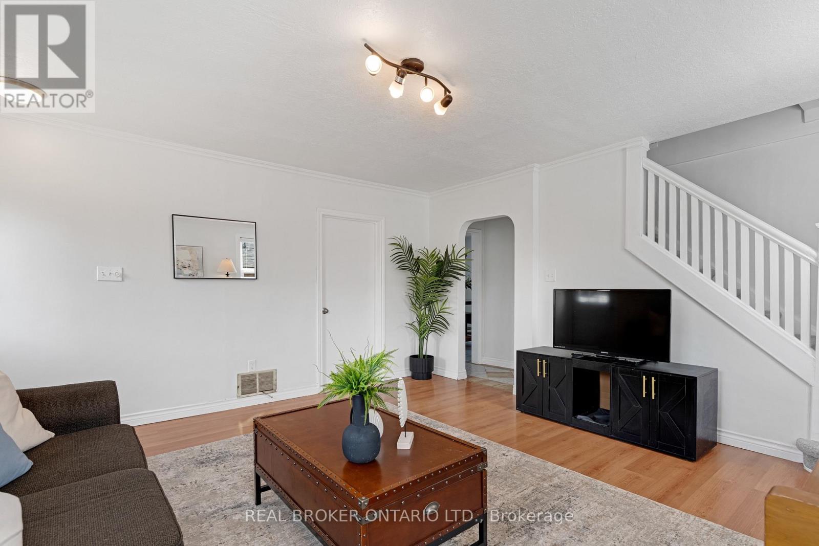 197 NINTH AVENUE - 7