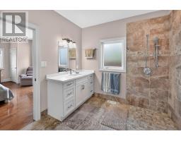 Bathroom - 353 Station Street, West Lincoln, ON L0R2A0 Photo 9