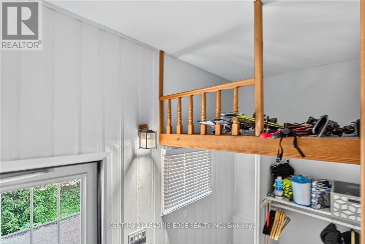 143 CAMPBELL CRESCENT - 50
