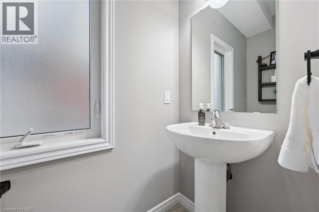 65 MIRANDA Path - Image 12