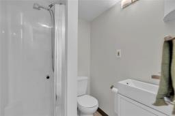 694 Brock Street, Winnipeg, MB R3N0Z4 Photo 25