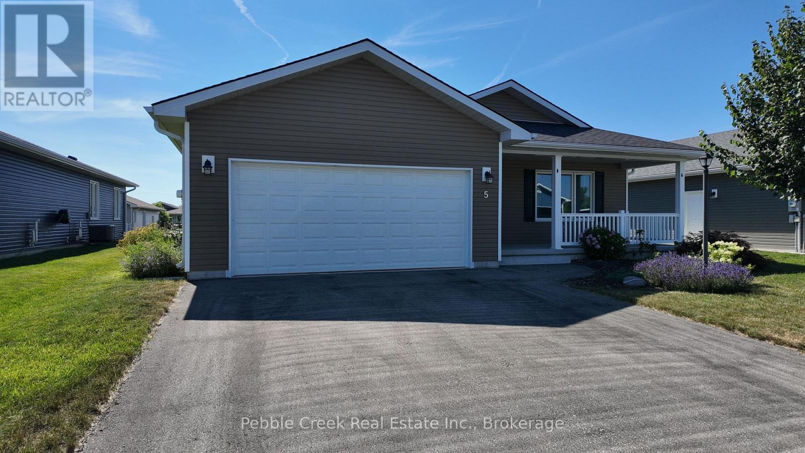 5 SWEETWATER DRIVE S - 32