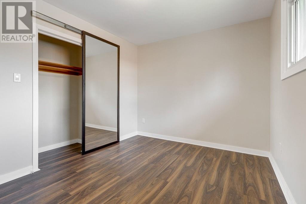 1609 Redfern - Image 17