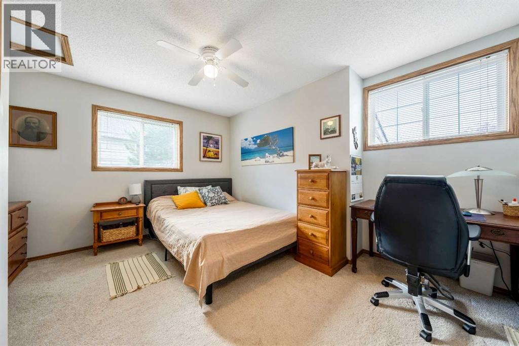 197 Somervale Point SW - 18