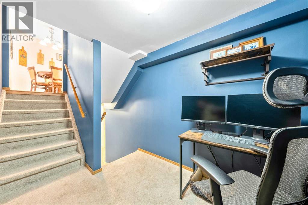 197 Somervale Point SW - 20