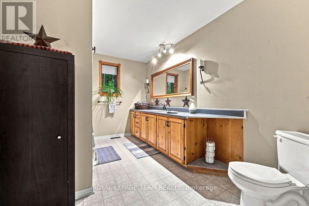2193 FOYMOUNT ROAD - Image 21