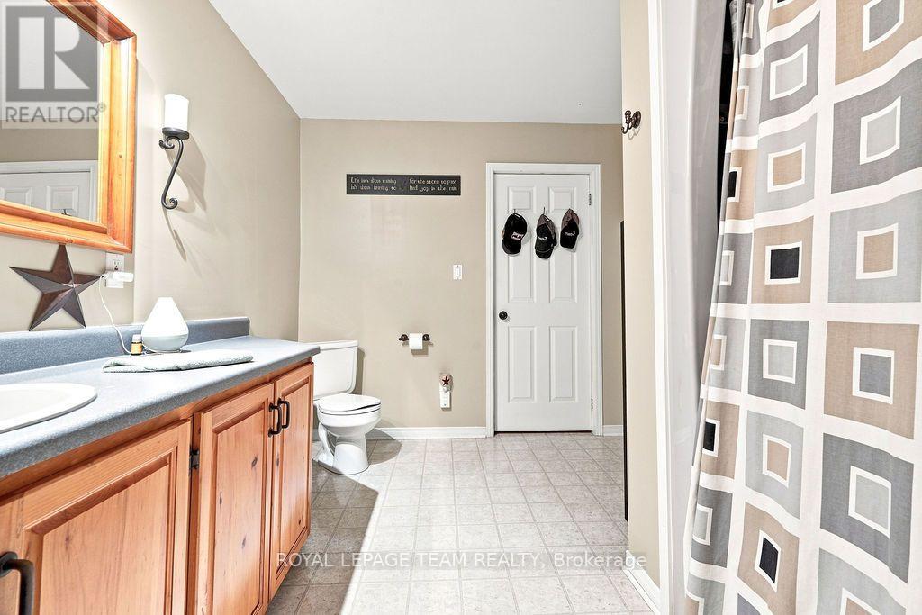 2193 FOYMOUNT ROAD - Image 22