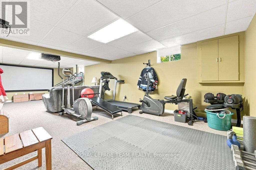 2193 FOYMOUNT ROAD - 38
