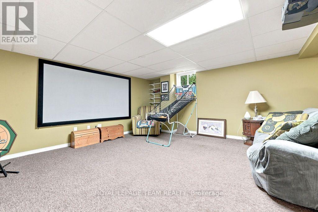 2193 FOYMOUNT ROAD - 39