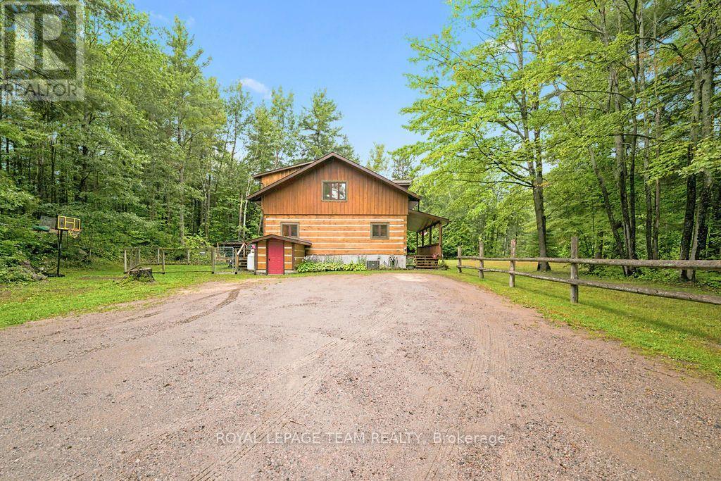2193 FOYMOUNT ROAD - Image 43