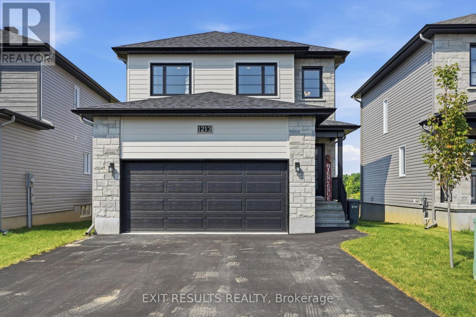 1213 MONTBLANC CRESCENT - 1