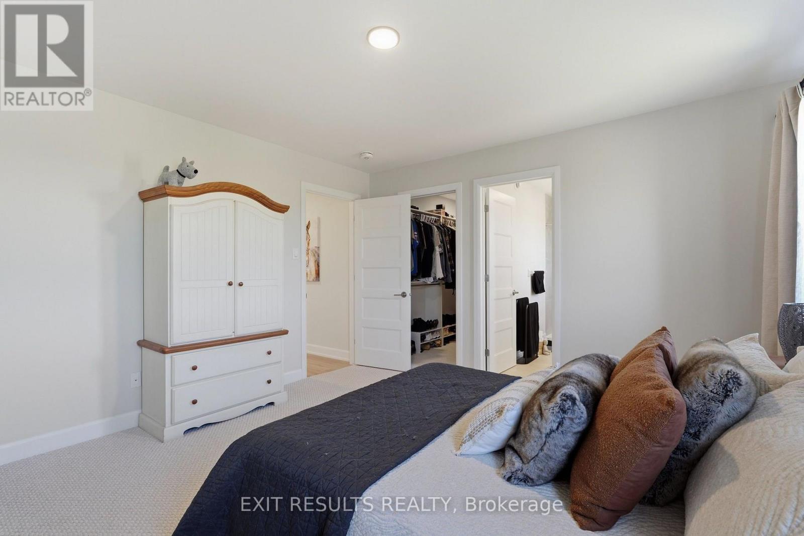 1213 MONTBLANC CRESCENT - 17