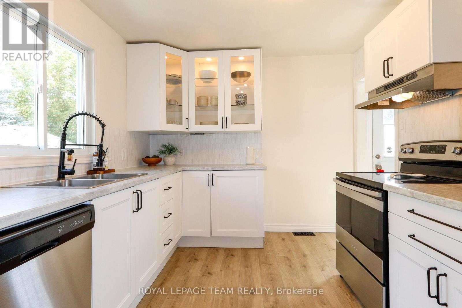 5765 RIDEAU RIVER RD ROAD - 29