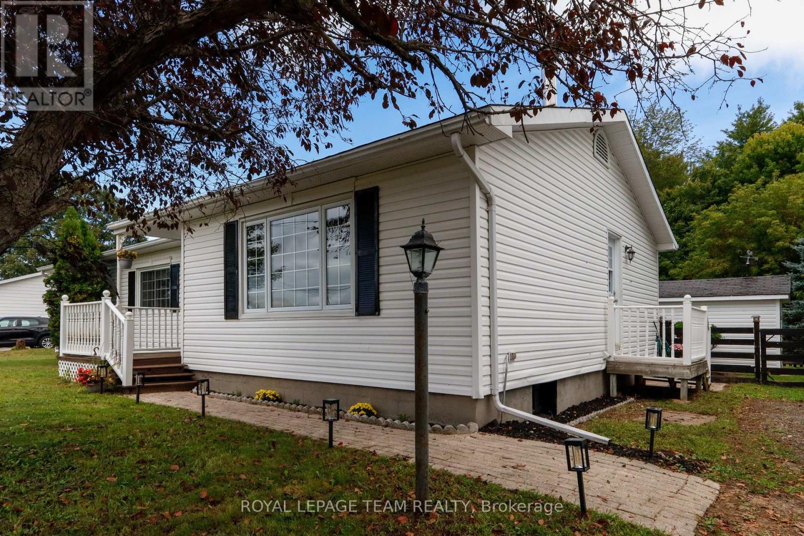 5765 RIDEAU RIVER RD ROAD - 3