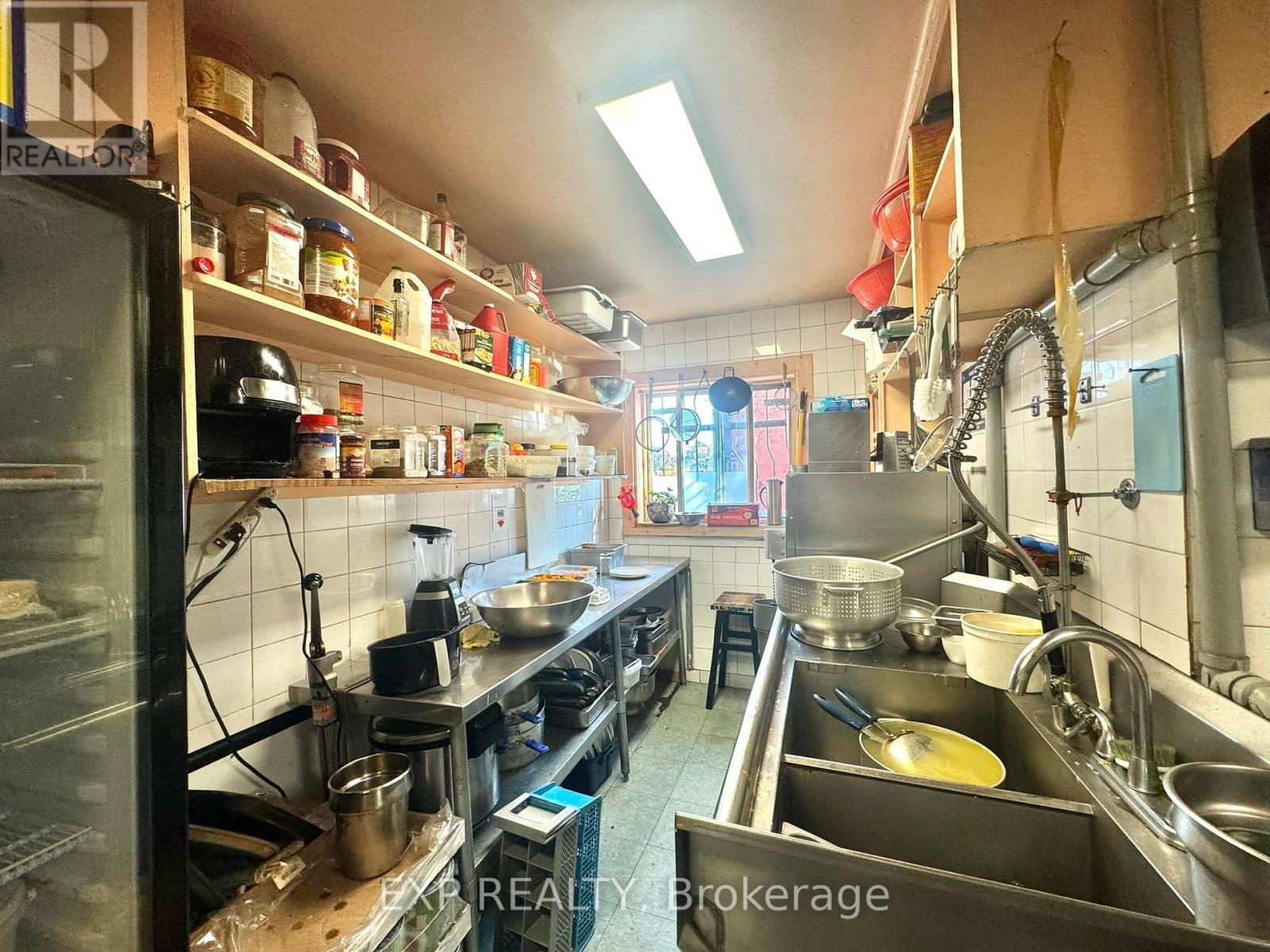 Business for Sale in Ottawa – 511 BANK STREET, Ottawa – MLS# X13764372 - Image 10