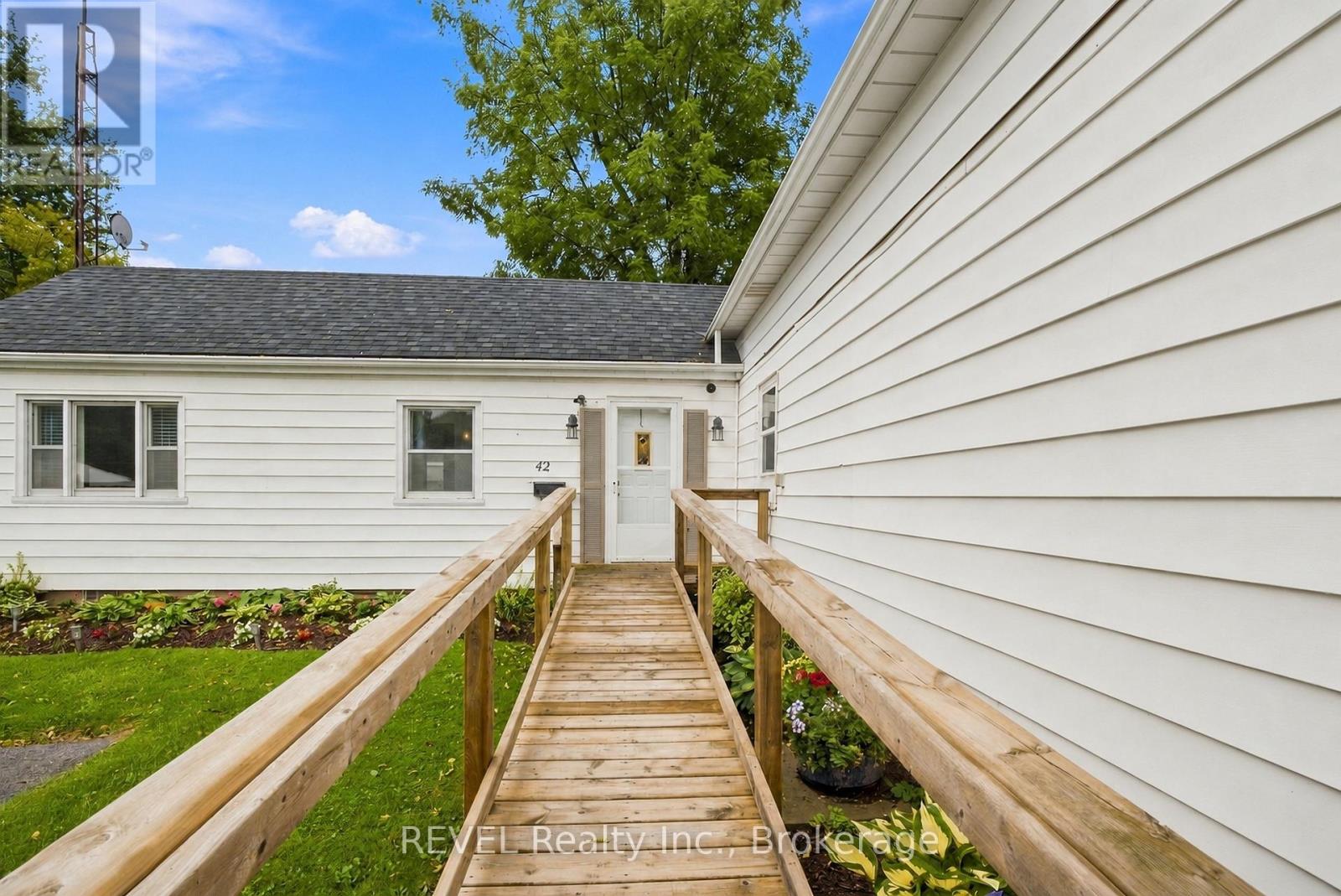42 WILDWOOD ROAD - 3
