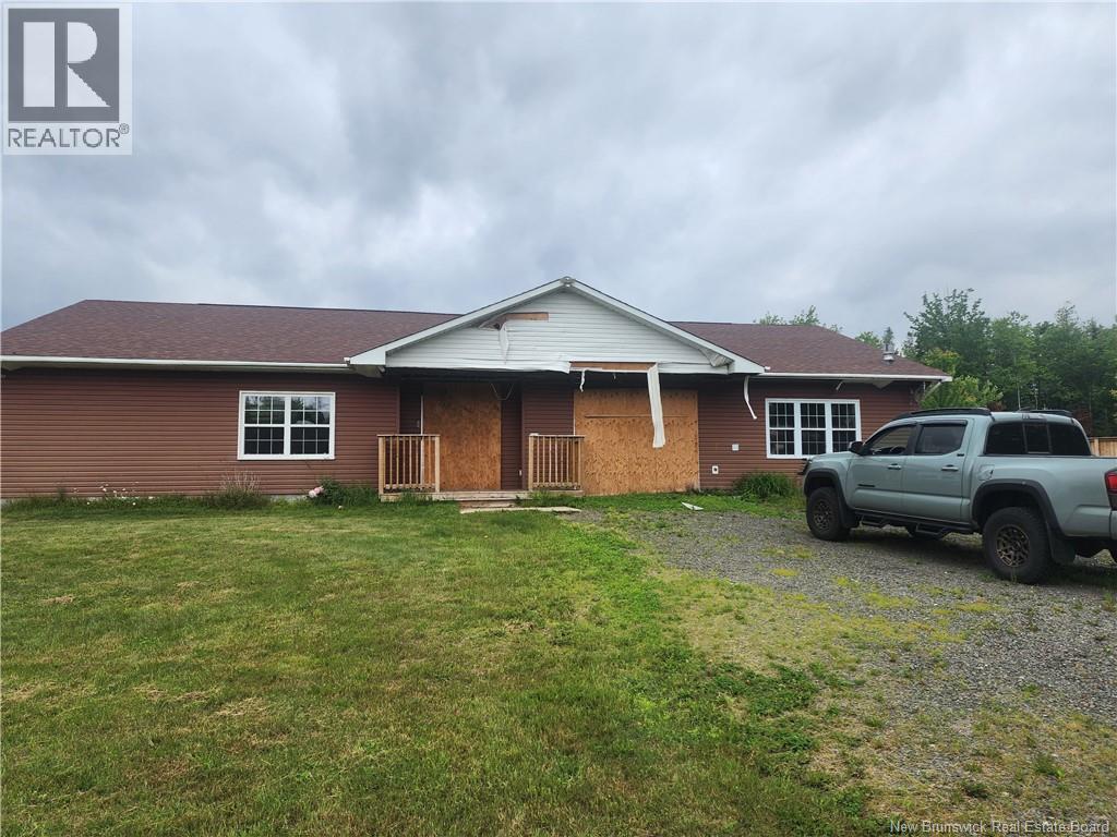 15 Cedar Circle Road - 2