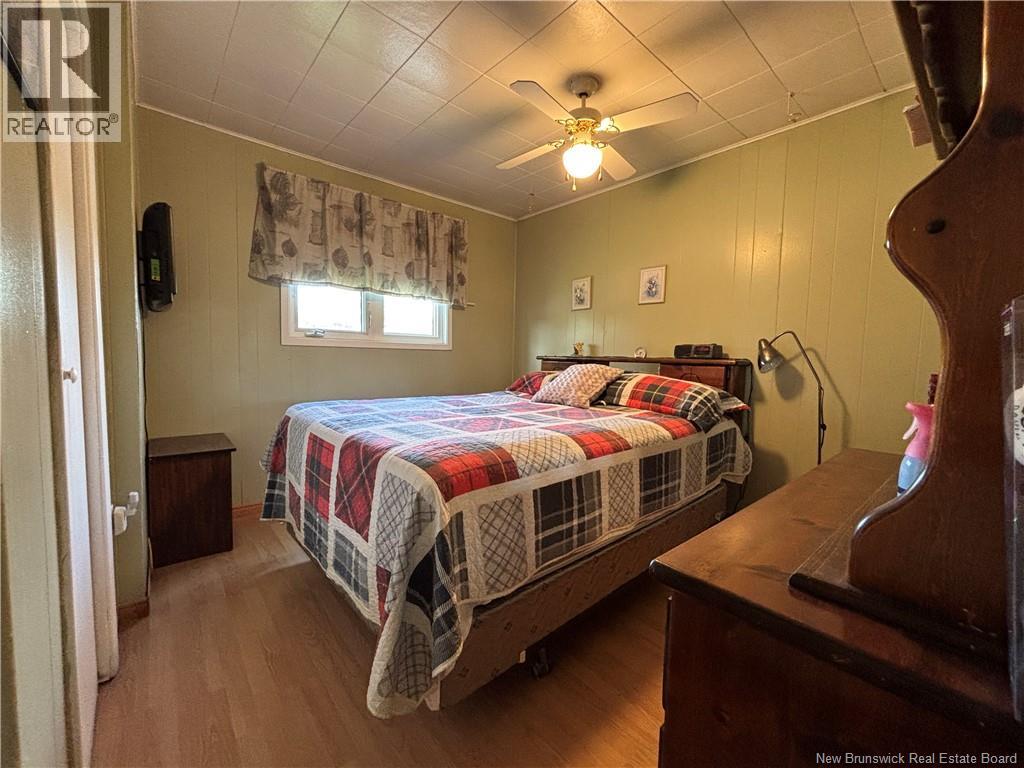 810 Couture Street - Image 19