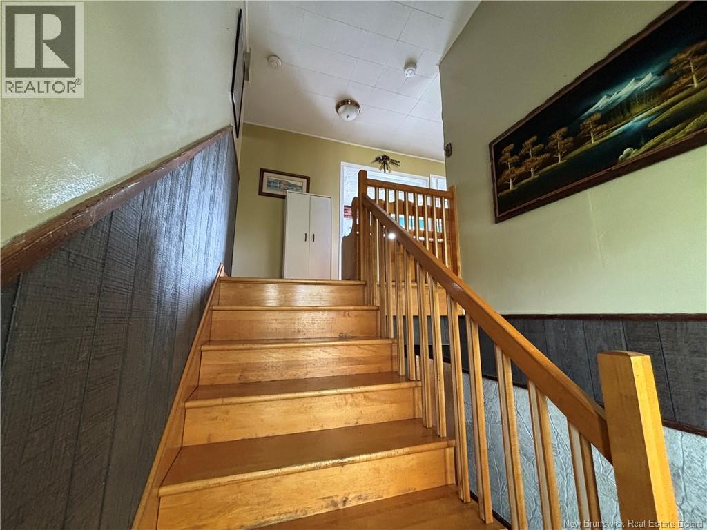 810 Couture Street - 23