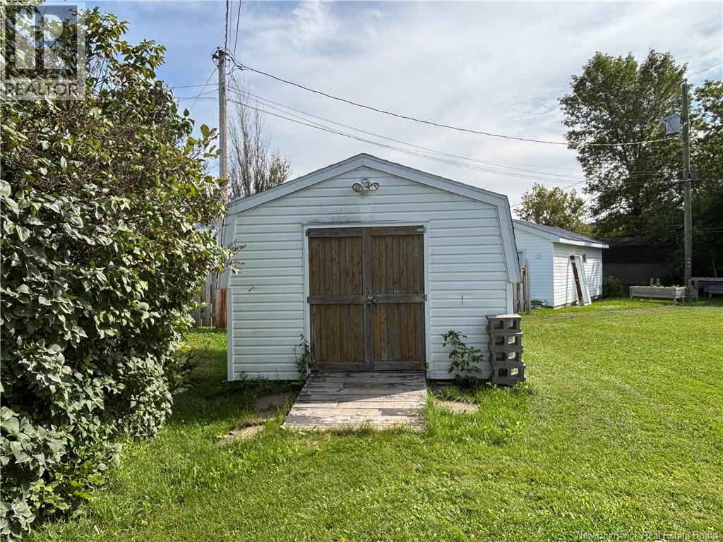 810 Couture Street - 7
