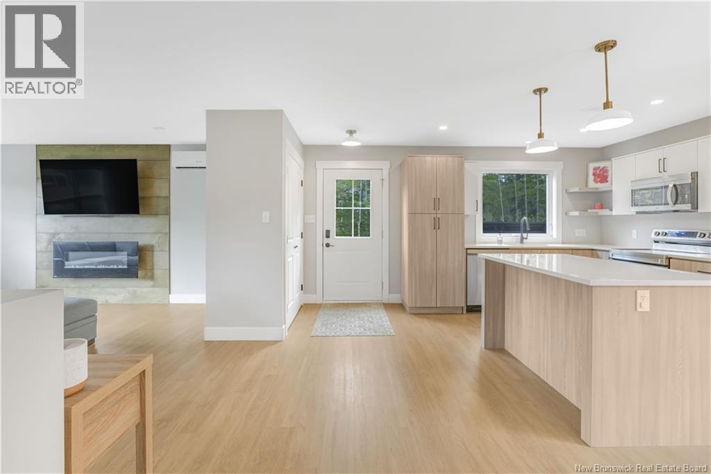 9 Waylon Court - 10