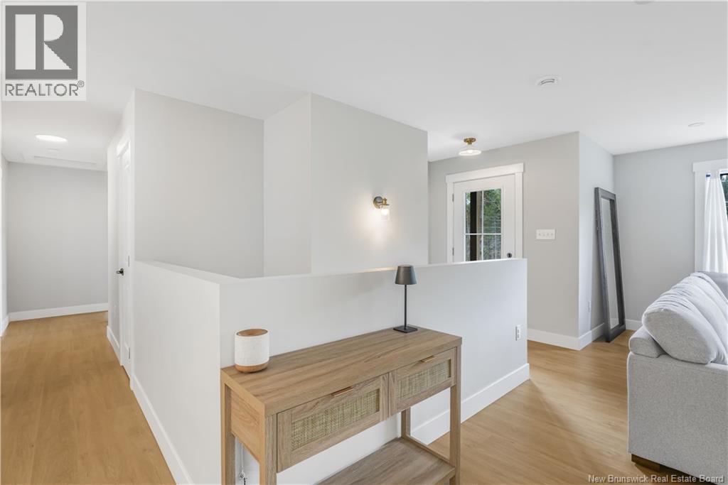 9 Waylon Court - 12