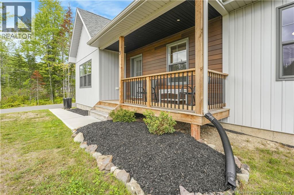 9 Waylon Court - 37