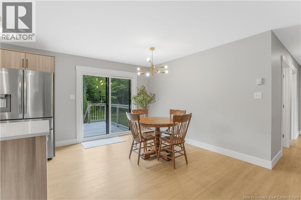 9 Waylon Court - 9