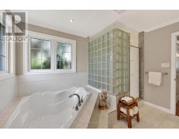 274 Kirby Crescent, Newmarket, ON L3X1H4 Photo 22